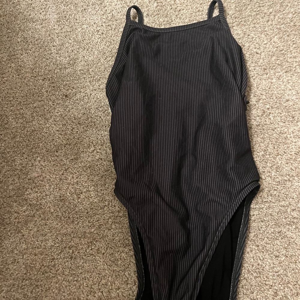 jolyn practice suit.